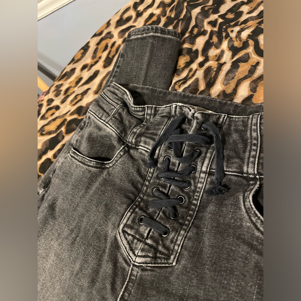Free People Crvy High Waist Women's Black Lace-Up Jeans, size 27, GUC.